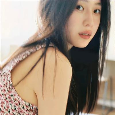 神秘肌肤 海报